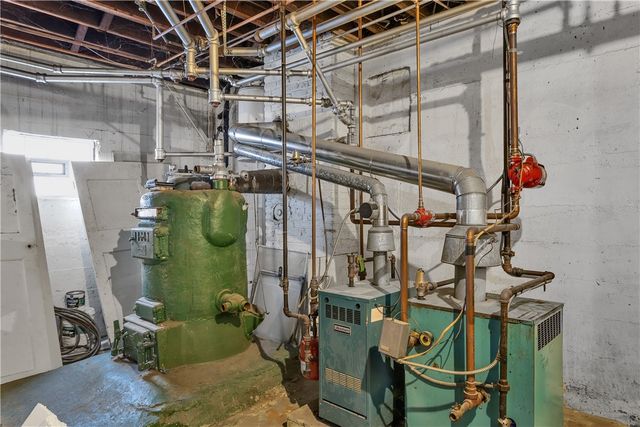 123 Cemetery Ln, Ross Twp, PA 15237