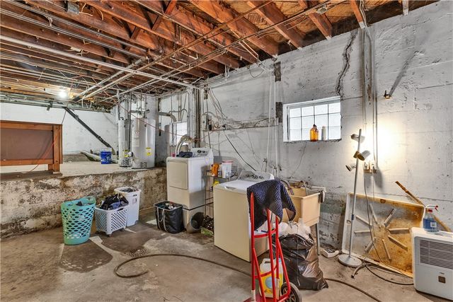 123 Cemetery Ln, Ross Twp, PA 15237