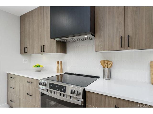 7690 S Uinta Ct S, Englewood, CO 80112