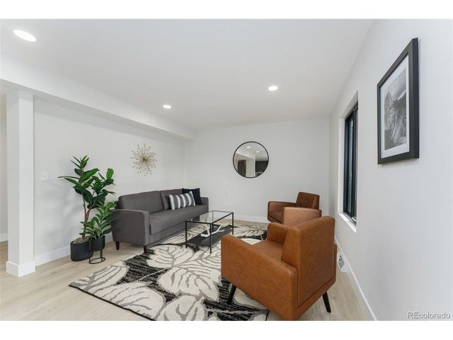 7690 S Uinta Ct S, Englewood, CO 80112