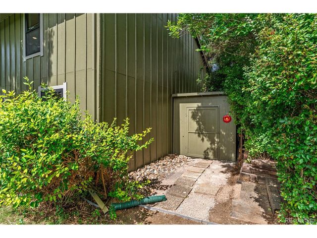 7690 S Uinta Ct S, Englewood, CO 80112