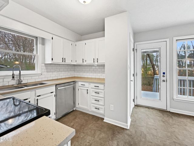 4928 Royal Adelaide Way, Raleigh, NC 27604