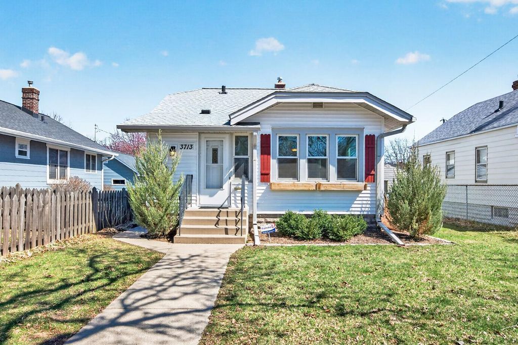 3713 42nd Avenue S, Minneapolis, MN 55406