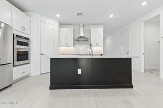 2453 E VILLA LINDA Drive, Phoenix, AZ 85024