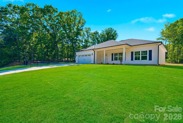 3272 Fairview Drive, Gastonia, NC 28052