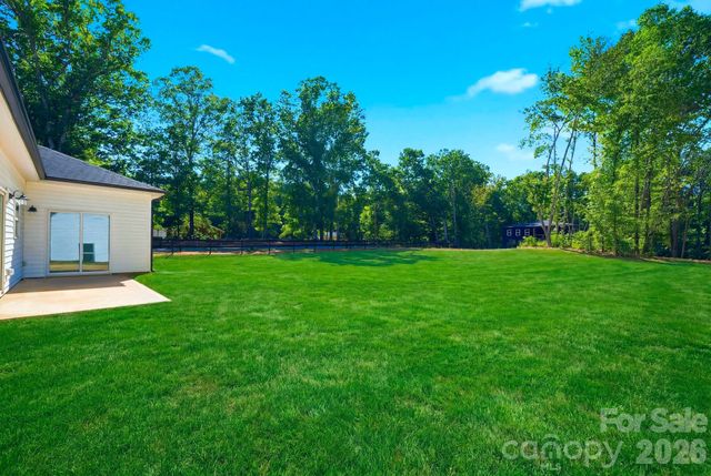 3272 Fairview Drive, Gastonia, NC 28052