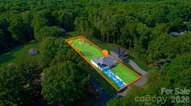 3272 Fairview Drive, Gastonia, NC 28052