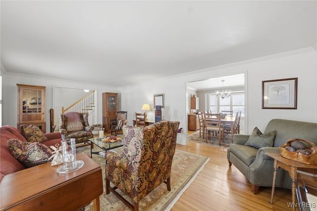 146 Bridle Path, Amherst, NY 14221