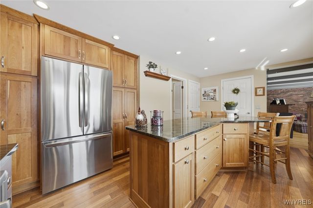 146 Bridle Path, Amherst, NY 14221