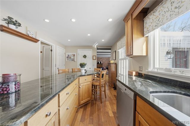 146 Bridle Path, Amherst, NY 14221