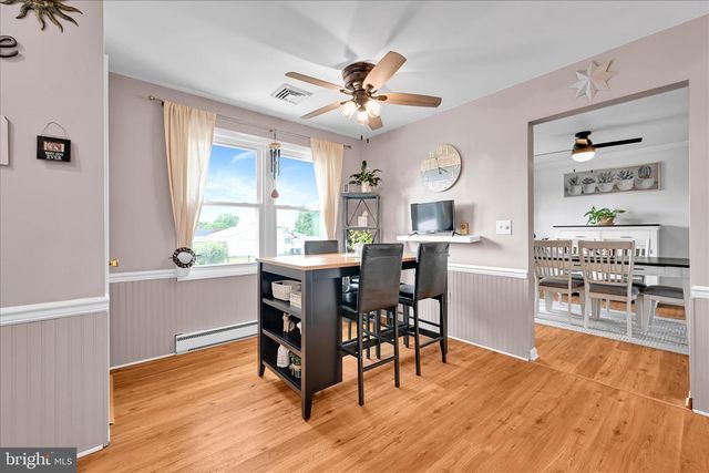 623 W PINE ST, Palmyra, PA 17078