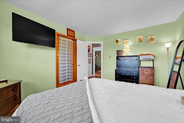 623 W PINE ST, Palmyra, PA 17078
