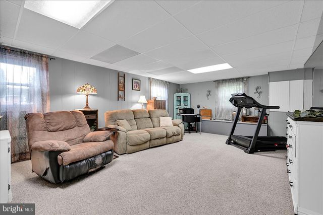 623 W PINE ST, Palmyra, PA 17078