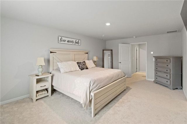 6755 Scarlet Oak Way, Flowery Branch, GA 30542