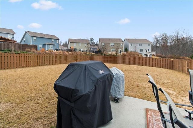 6755 Scarlet Oak Way, Flowery Branch, GA 30542