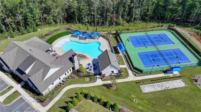 6755 Scarlet Oak Way, Flowery Branch, GA 30542
