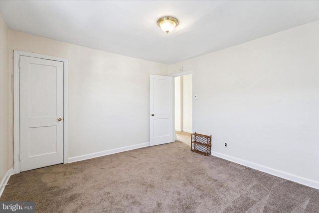 928 FOX CHASE RD, Jenkintown, PA 19046