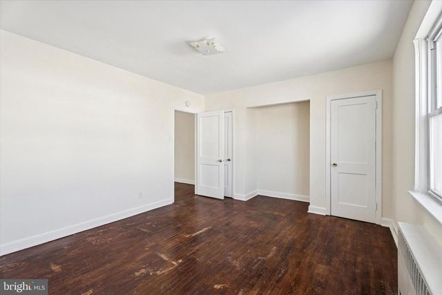 928 FOX CHASE RD, Jenkintown, PA 19046