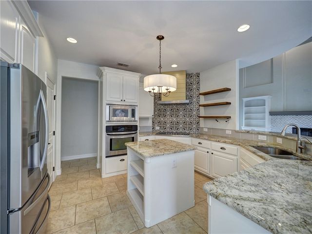 6134 Strasbourg Dr, Corpus Christi, TX 78414