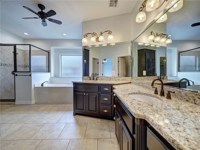 6134 Strasbourg Dr, Corpus Christi, TX 78414