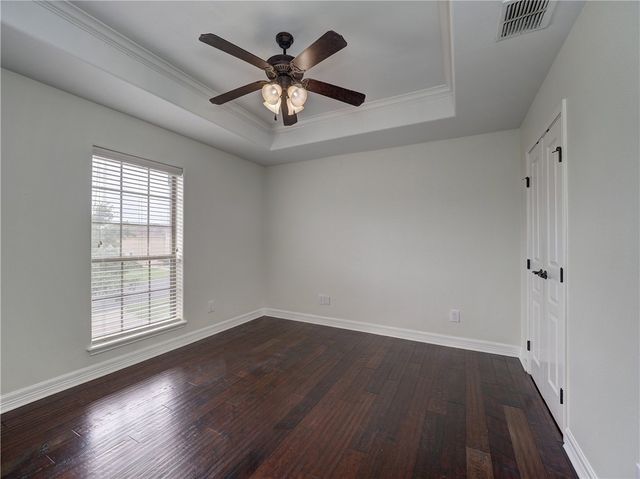 6134 Strasbourg Dr, Corpus Christi, TX 78414