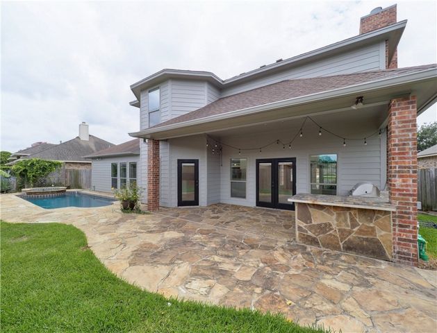 6134 Strasbourg Dr, Corpus Christi, TX 78414