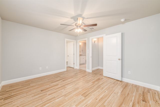 714 Rolling Terrace Circle, Granbury, TX 76049