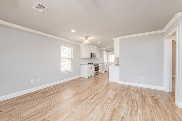 714 Rolling Terrace Circle, Granbury, TX 76049