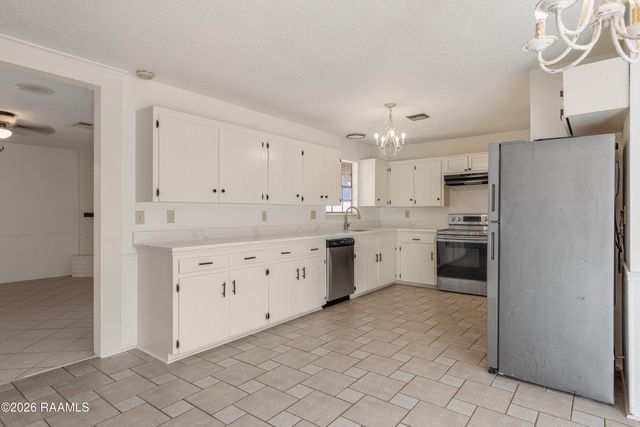 113 Valencia Drive, Lafayette, LA 70506