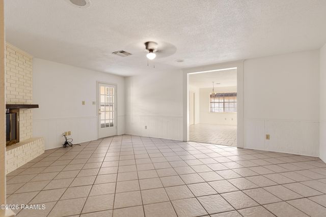 113 Valencia Drive, Lafayette, LA 70506