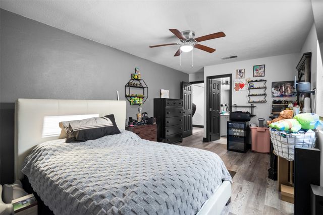 9923 Hustead Street, Dallas, TX 75217