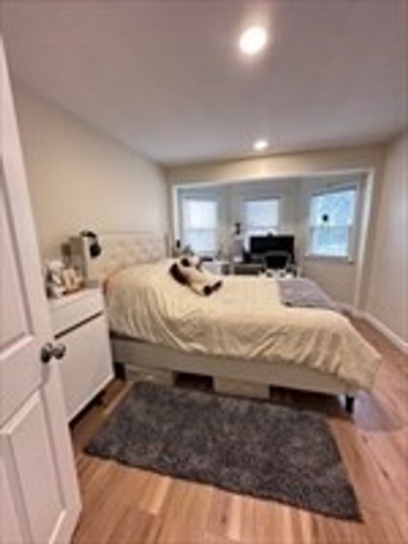 41 Winter Street 1R, Fitchburg, MA 01420