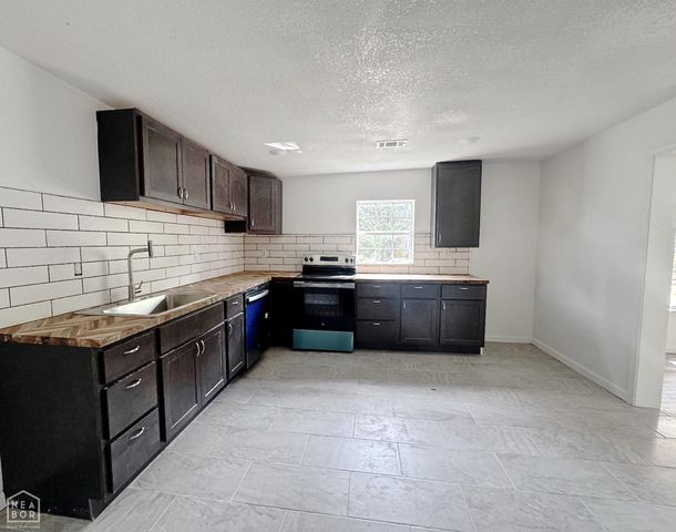 18865 Long Road, Harrisburg, AR 72432