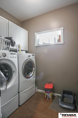 2725 Hoy Street, Lincoln, NE 68516