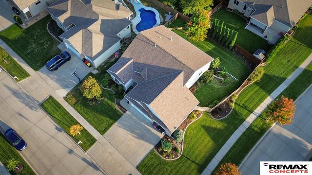 2725 Hoy Street, Lincoln, NE 68516
