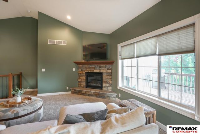 2725 Hoy Street, Lincoln, NE 68516