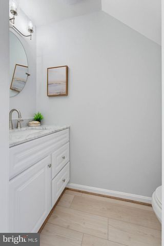 8453 DIABLO CT, Alexandria, VA 22309
