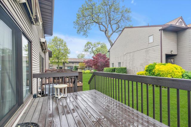 1930 Sunrise Highway 34, Merrick, NY 11566