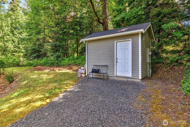 2580 NW Canal View Way, Poulsbo, WA 98370
