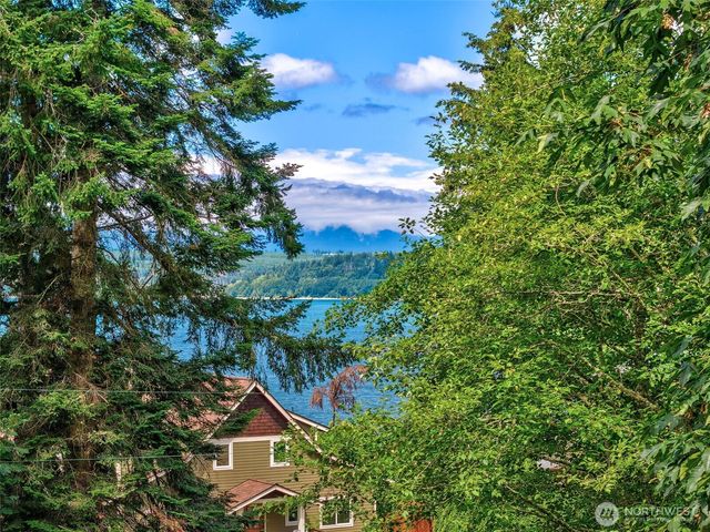 2580 NW Canal View Way, Poulsbo, WA 98370