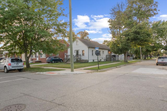 1756 Lafayette Boulevard, Lincoln Park City, MI 48146