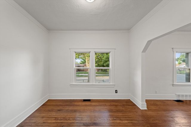 1756 Lafayette Boulevard, Lincoln Park City, MI 48146