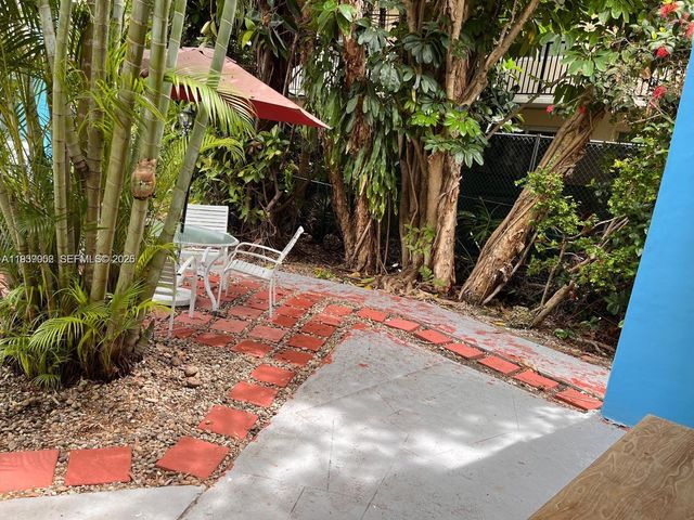 9455 Bay Harbor Ter 8S, Bay Harbor Islands, FL 33154