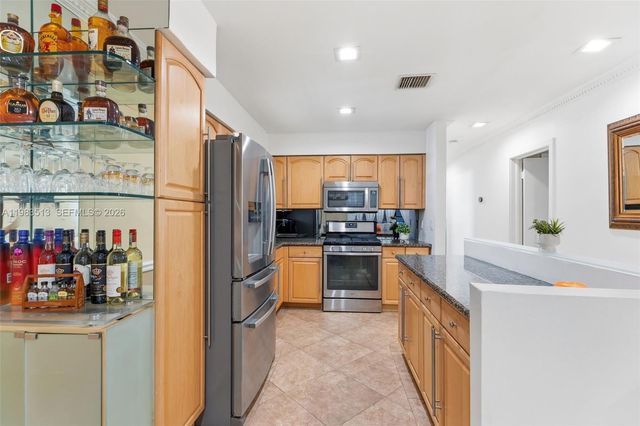 2485 NE 214th Street, Miami, FL 33180