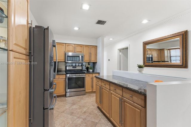 2485 NE 214th Street, Miami, FL 33180