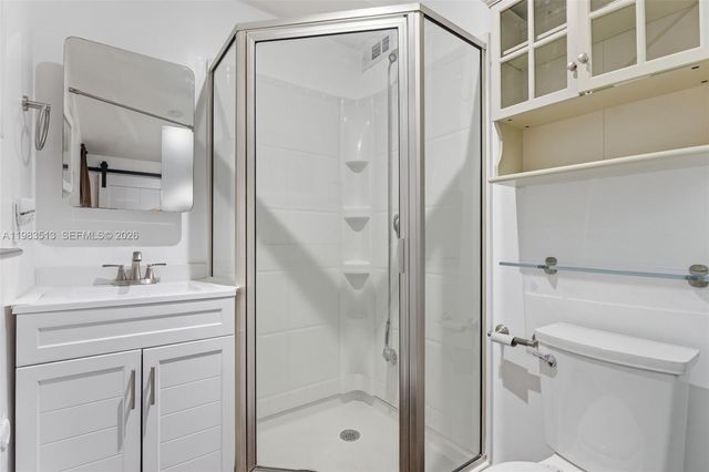 2485 NE 214th Street, Miami, FL 33180