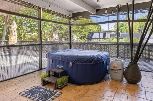 2485 NE 214th Street, Miami, FL 33180