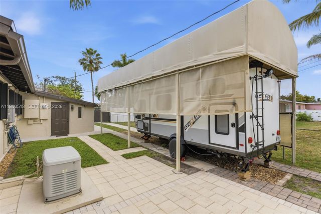 2485 NE 214th Street, Miami, FL 33180