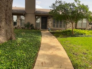 7520 Highmont Street 29, Dallas, TX 75230
