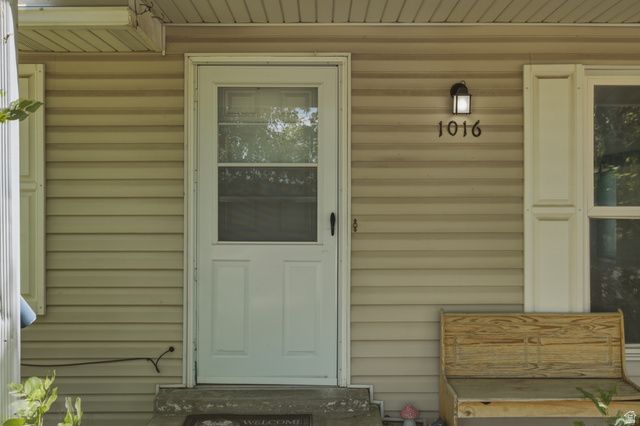 1016 N 325 W, Harrisville, UT 84404